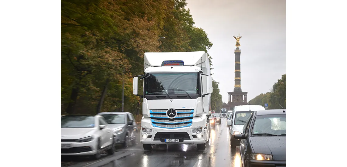 Daimler Trucks: E-Mobility Group