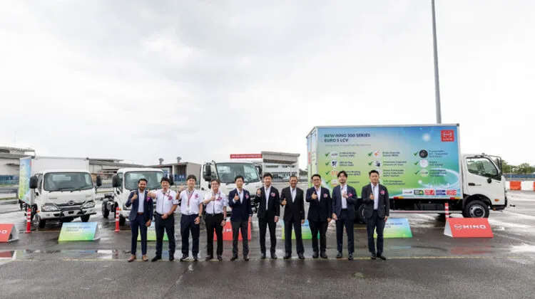 Hino Malaysia unveils the new 300 Series Euro 5 light trucks at the Hino Total Support Customer Centre in Sendayan.