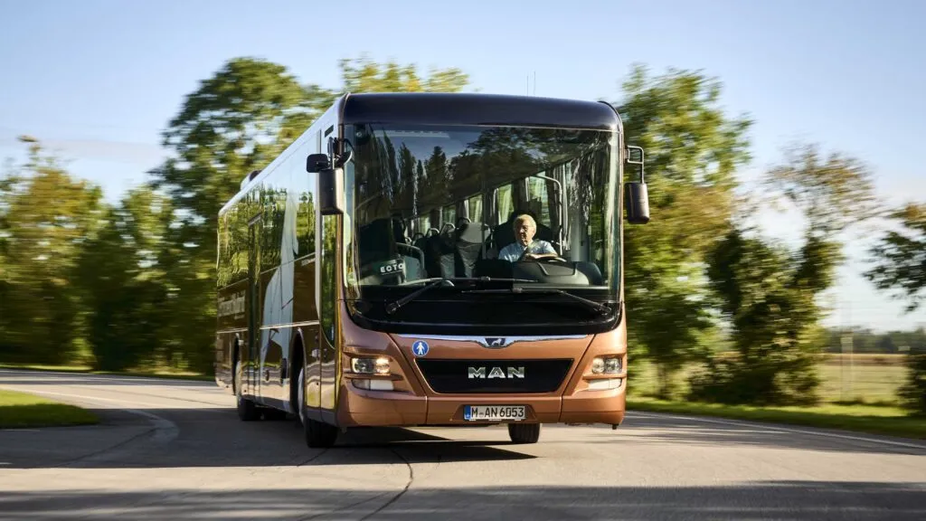 MAN Lion’s Intercity with D15 EfficientHybrid powertrain 2025