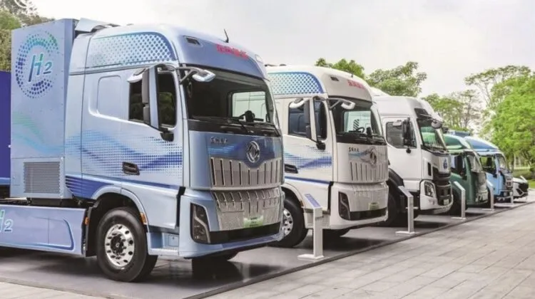 Dongfeng's hydrogen fuel cell lineup. (Photo: Dongfeng China)